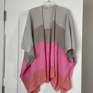 Cashmere white and warren wrap